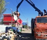 С улиц Астрахани за два дня вывезли более 84 тонн мусора