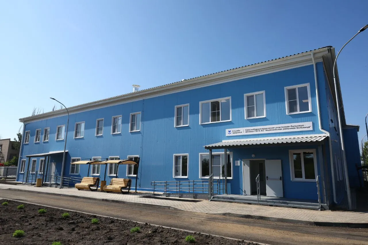 В Астраханской области открыли двухэтажную модульную больницу