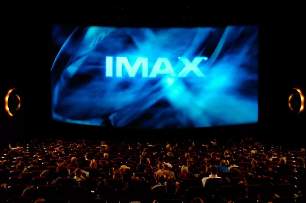 ПОЙДУТ ЛИ АСТРАХАНЦЫ В КИНО ЗА 700 РУБЛЕЙ? У нас появится кинозал IMAX.