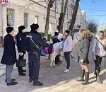 В Астрахани оштрафовали владельцев лошадей, катающих детей в центре города