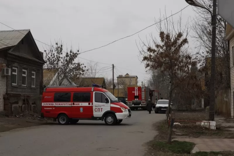 В Астрахани на пожарах погибли две женщины