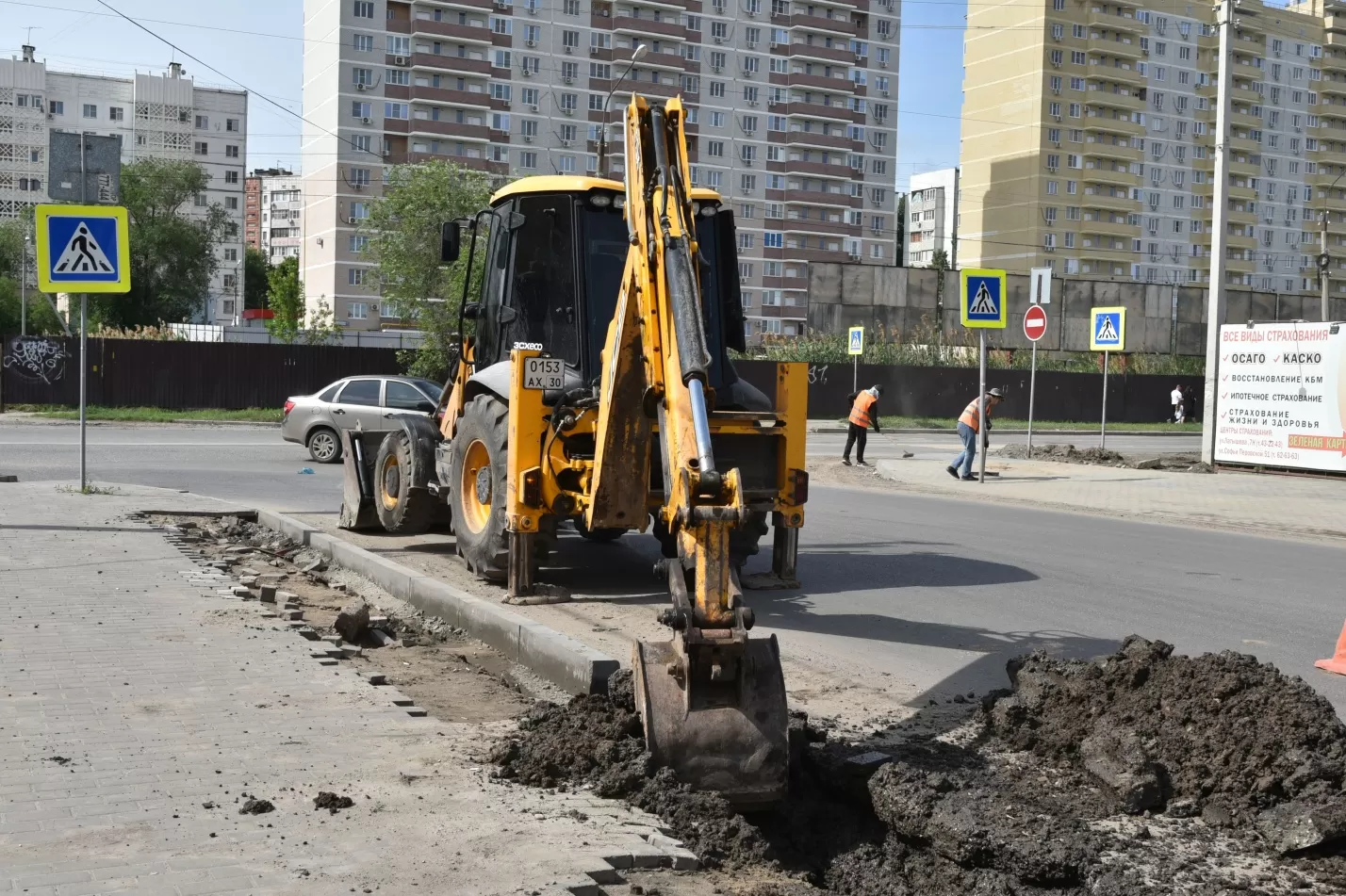 В Астрахани подходит к завершению ремонт Никитинского переулка