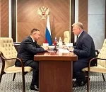 Игорь Бабушкин обсудил с главой Минстроя развитие строительного комплекса и расселение аварийного жилья в Астраханской области
