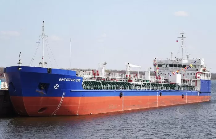 Астраханские  корабелы построили танкер-химовоз высокого класса экологической безопасности