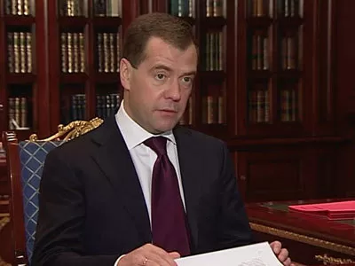 Обещанная Медведевым программа по утилизации автомобилей не заработала