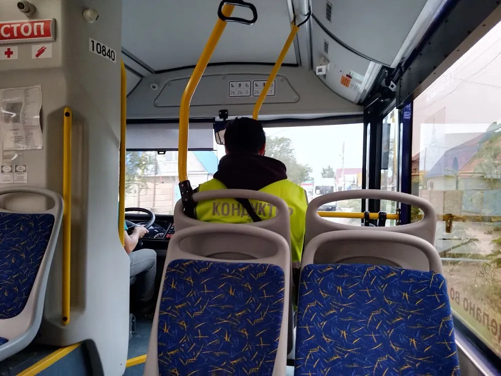 Есть ли льготный проезд для инвалидов в астраханских автобусах?
