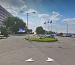 В Астрахани у Азимут-отеля временно закрывают парковку