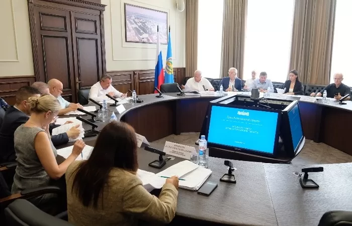 На своем заседании Дума Астраханской области рассмотрит законопроекты об увеличении выплаты бойцам СВО и ограничении продажи алкоголя на День молодежи