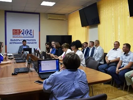 Избирком зарегистрировал четверых кандидатов в губернаторы Астраханской области