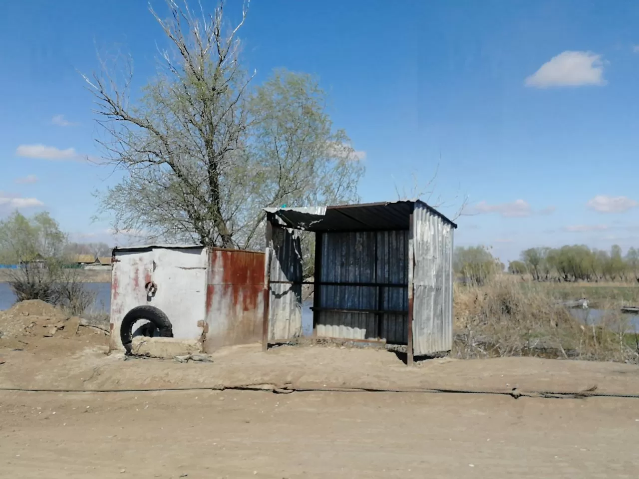 Куда исчезают сельские маршрутки в Астраханской области