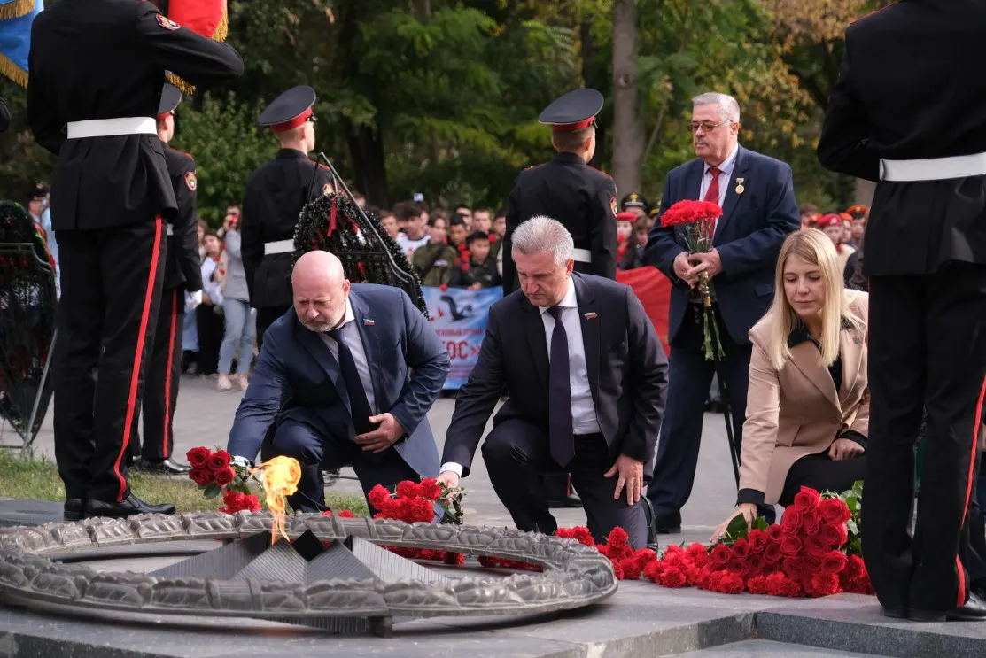 Астраханцы почтили память бойцов 28-й Краснознаменной Армии