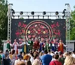 Астраханцы отметили светлый праздник Святой Троицы
