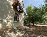 В Астраханской области рухнул балкон с женщиной 