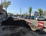 К коммунальным разливам в Астрахани добавились еще и провалы
