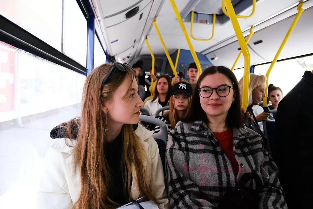 Через месяц на 20 маршрутов в Астрахани выйдут почти 200 новых автобусов