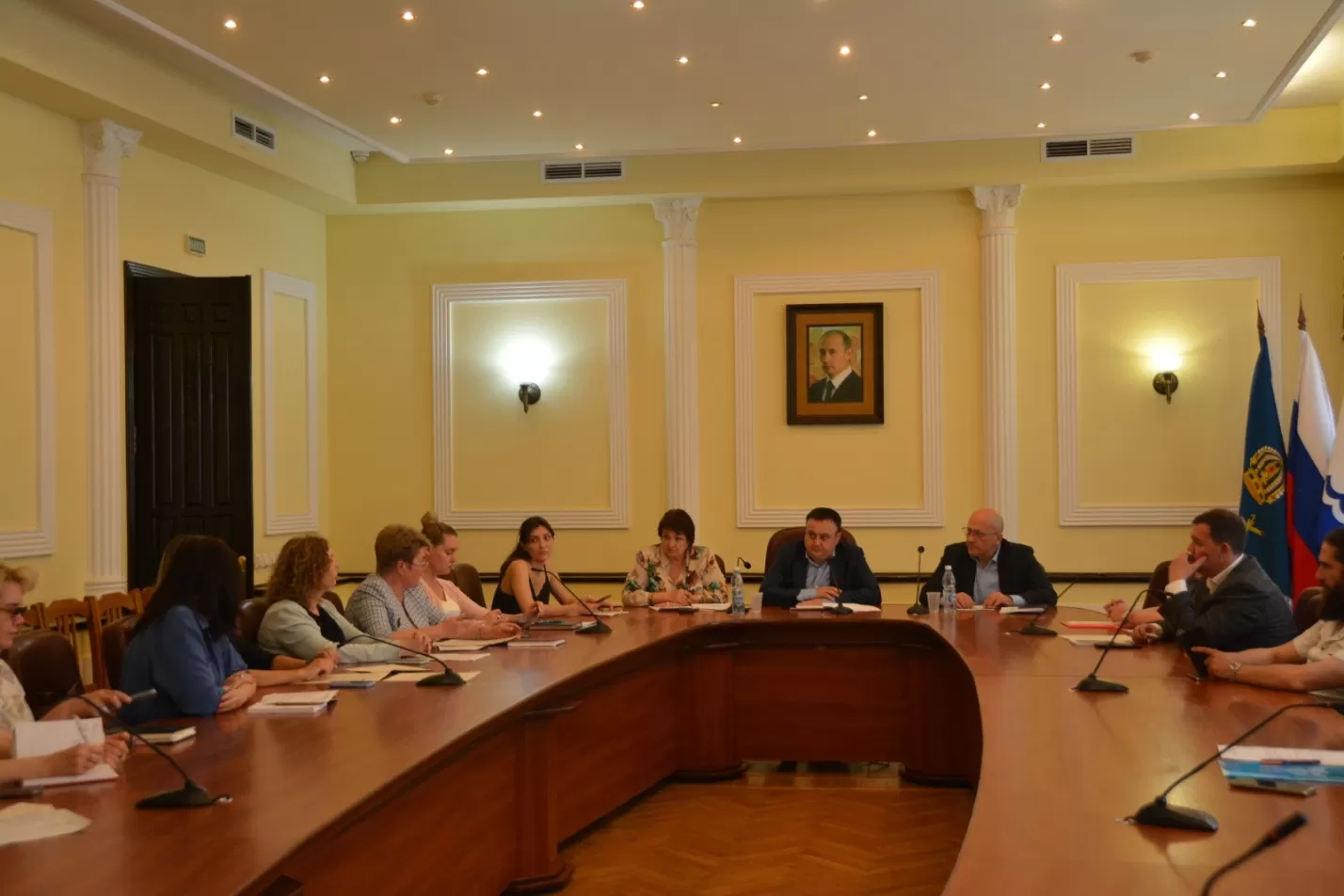 Астраханские власти и бизнес обсудили муниципально-частное партнерство и снижение административных барьеров 