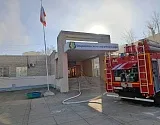 Учеников астраханской школы, где случился пожар, отправили на дистант