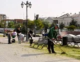 В Астрахани помыли променад и лестницы на набережной Волги