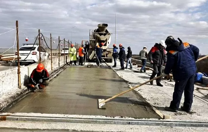 Ремонт астраханского моста через Белый Ильмень вышел на финишный этап