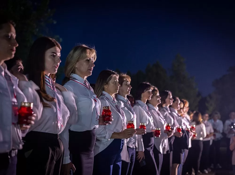 На полигоне Приволжской магистрали железнодорожники приняли участие в мероприятиях в День памяти и скорби
