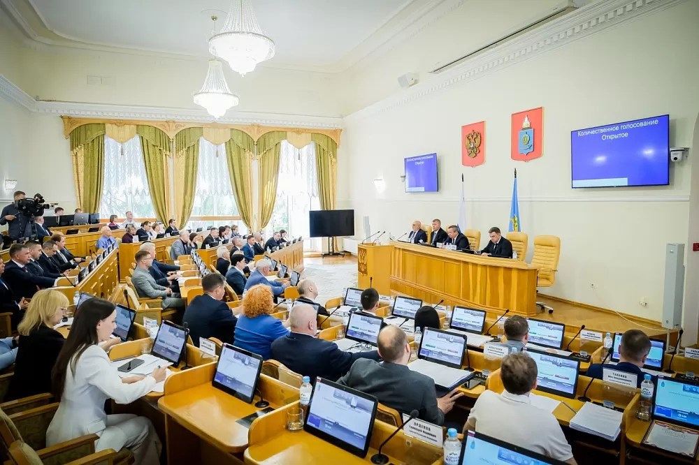 На заседание парламента – welcome. Дума Астраханской области сделала гигантский скачок в рейтинге открытости