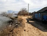 Укрепление vs переселение: главам районов Астраханской области поручили собрать информацию о проблемных в половодье  береговых участках