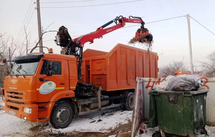 С начала года в Астрахани ликвидировали 827 свалок