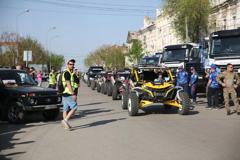 Астраханскую набережную на 5 дней закроют для движения