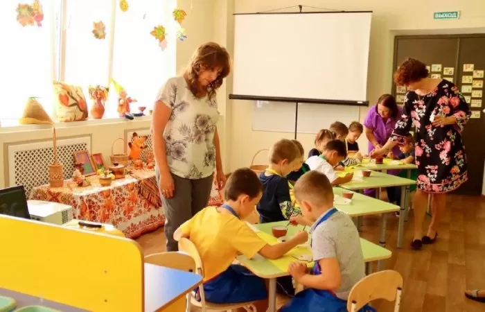 В Астраханской области установили уровень родительской платы за детские сады на 2023 год