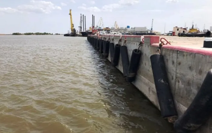 Астраханский суд удовлетворил иск Росприроднадзора к «Росморпорту» о возмещении миллионного ущерба на реке Бахтемир