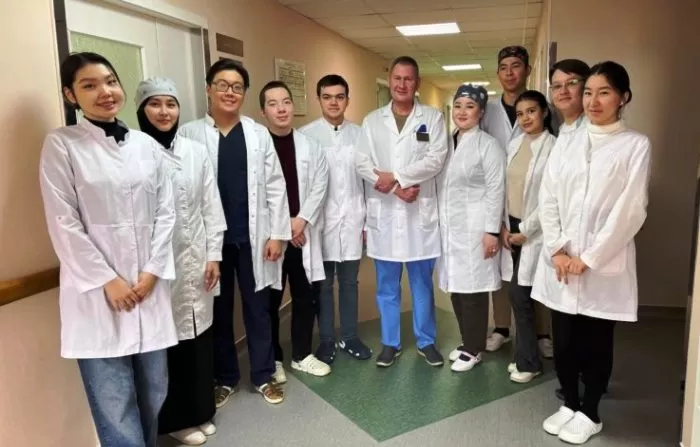 Студенты-медики из Казахстана прошли обучение в Астрахани по программе академической мобильности